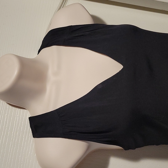 Dress - Picture 3 of 5